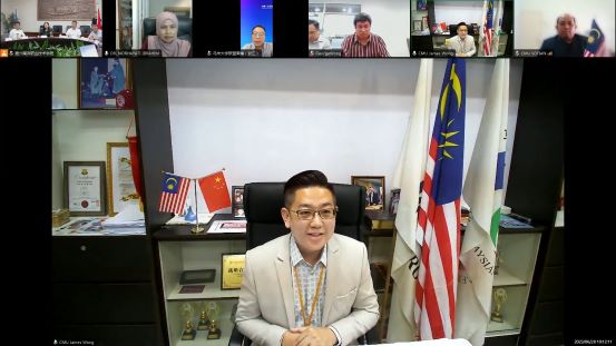 黄炫硕讲话.jpg
