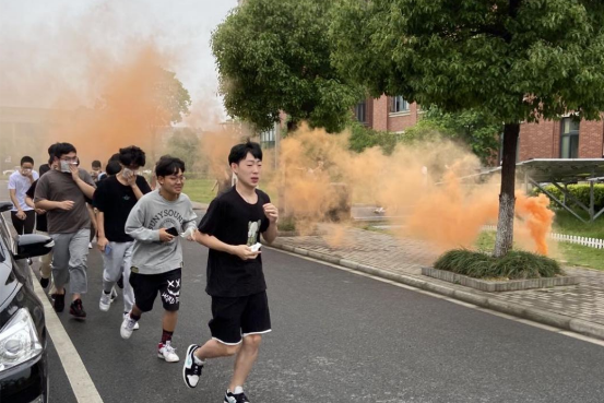 图片2_gaitubao_553x369.png