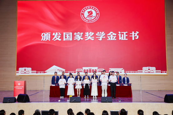 1718610940194775.png 图片5.png