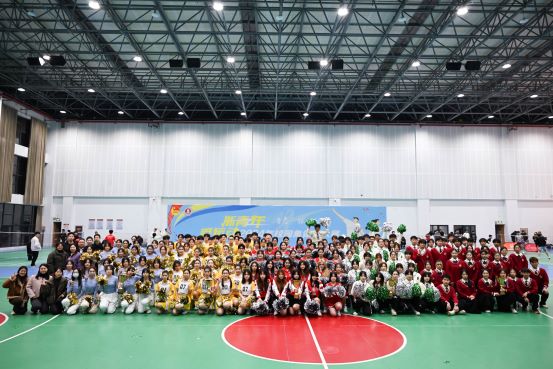 集体舞合照-1.jpg
